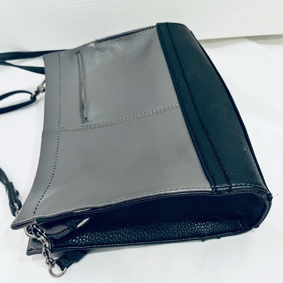 The Sak crossbody bag and wallet set - Picture 14 of 14